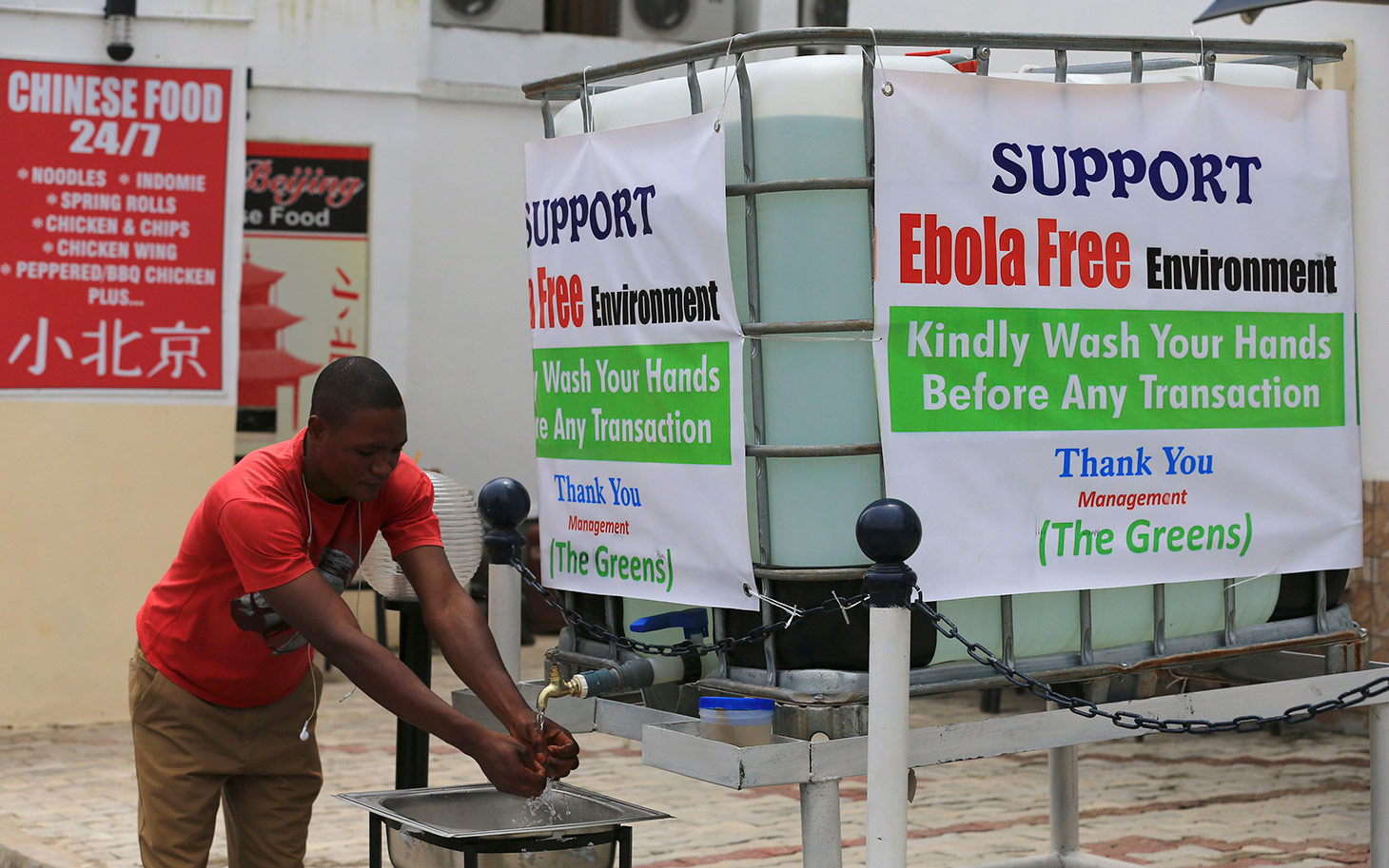 ebola_nigeria_hands_992014.jpg